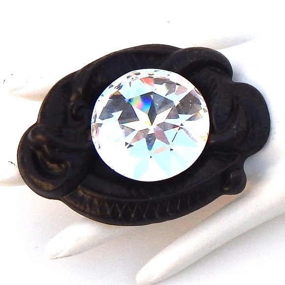 GASOLINE GLAMOUR FORTUNE TELLER CRYSTAL MAXI ROUND RING - Picture 1 of 3